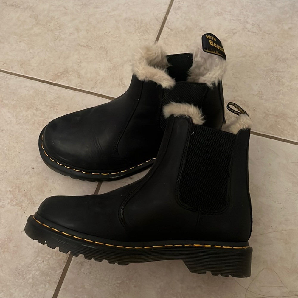 Doc Marten Fur Lined Chelsea 2976 Boots